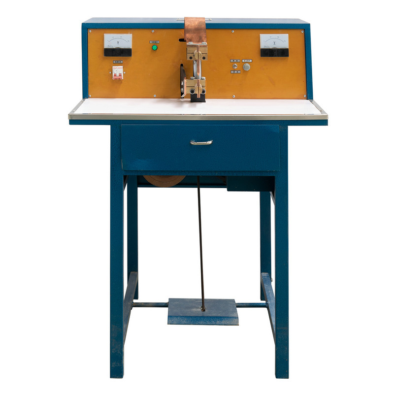 DR2-2000J Micro Resistor Desktop Pedal Energy Storage Spot Welding Machine